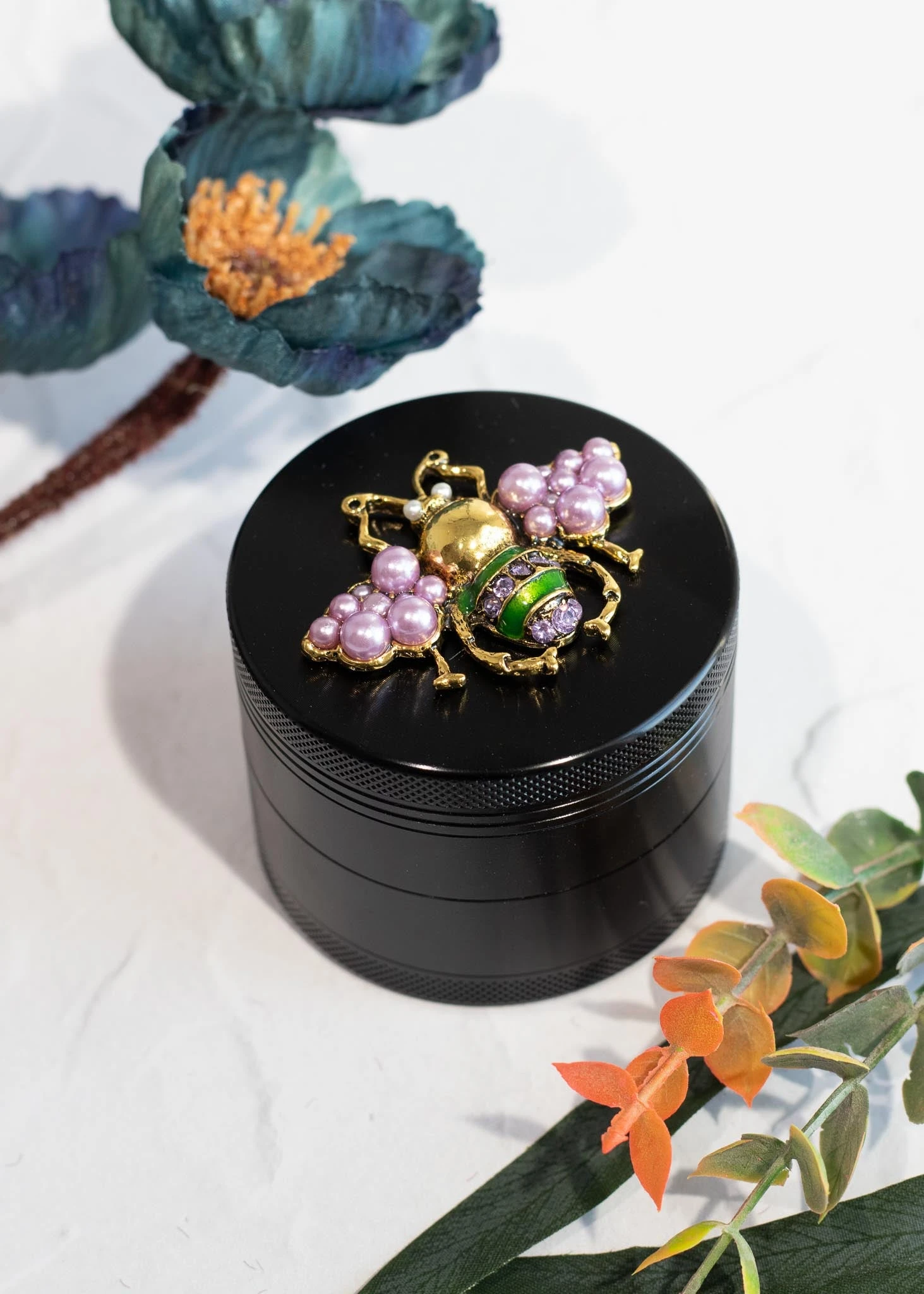 JEWELED BEETLE GRINDER(Jeweled Beetle Grinder) 1 JEWELED BEETLE GRINDER(Jeweled Beetle Grinder)