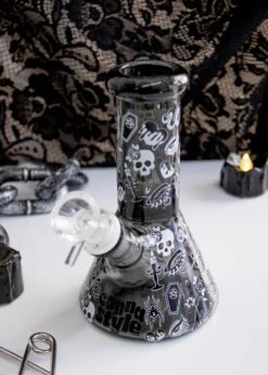 GOTH BONG 6"(Mini Goth Girl Bong) -Glass Smoke World IMG 6560