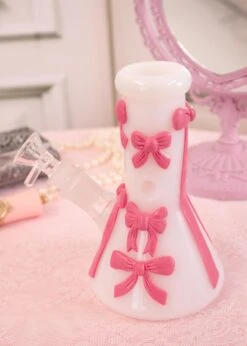 PINK BOW BONG 6"(Pink Bow Bong) 10 PINK BOW BONG 6"(Pink Bow Bong) -Glass Smoke World IMG 8212 625e6f1e 0ec5 413d 8911 25972cf18445