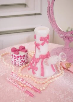 PINK BOW BONG 6"(Pink Bow Bong) 9 PINK BOW BONG 6"(Pink Bow Bong) -Glass Smoke World IMG 8253 fa90bacc d08a 49c3 9b42 0c1e36255236