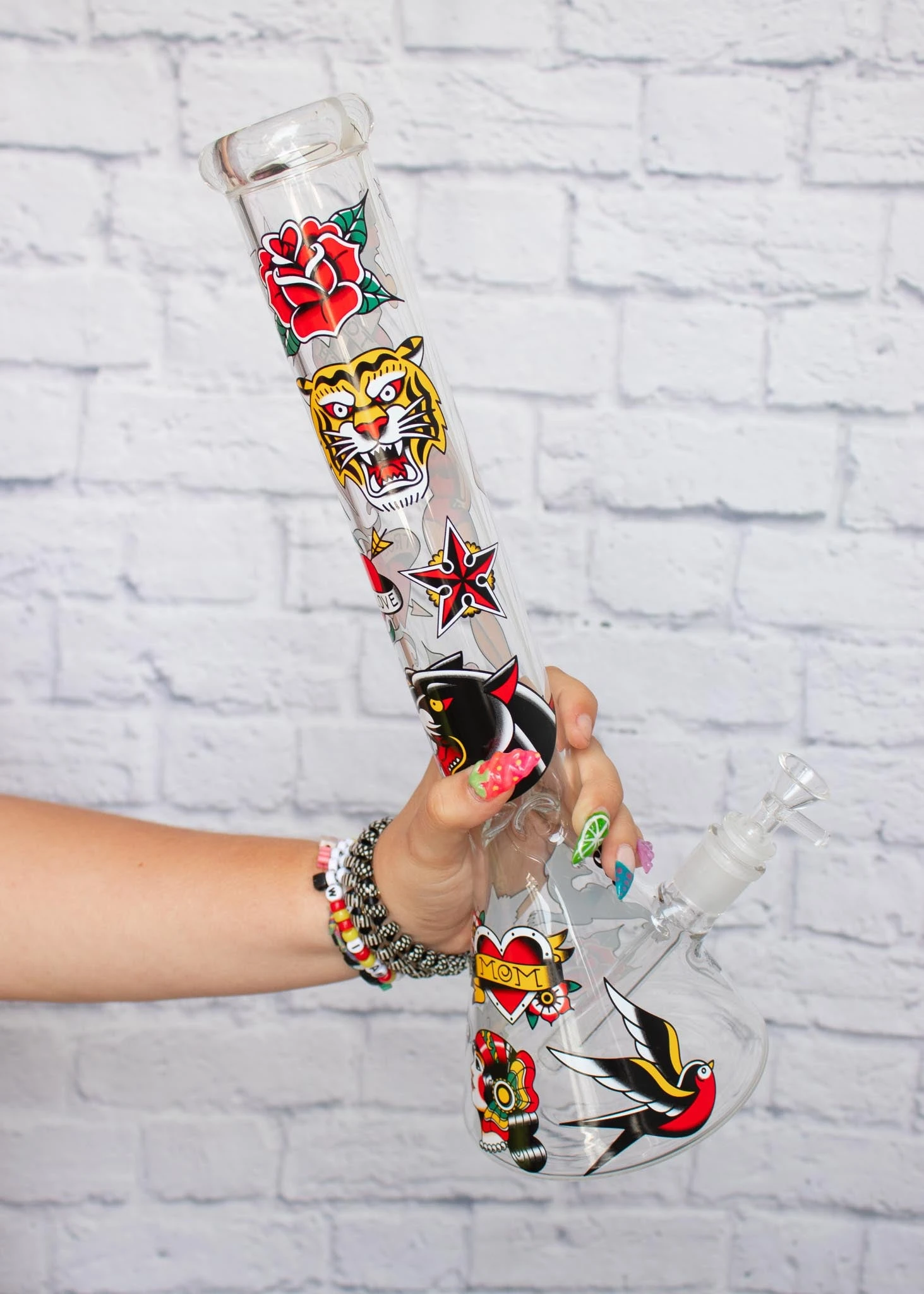 TATTOO BONG 16"(16 Tattoo Beaker Bong) 6 TATTOO BONG 16"(16 Tattoo Beaker Bong) - Image 6