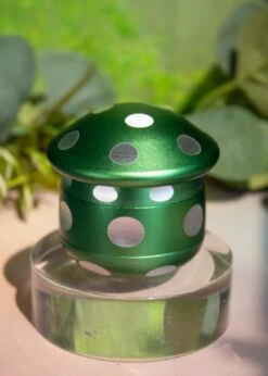 3D MUSHROOM GRINDER(3d Mushroom Grinder) 10 3D MUSHROOM GRINDER(3d Mushroom Grinder) -Glass Smoke World IMG 8515