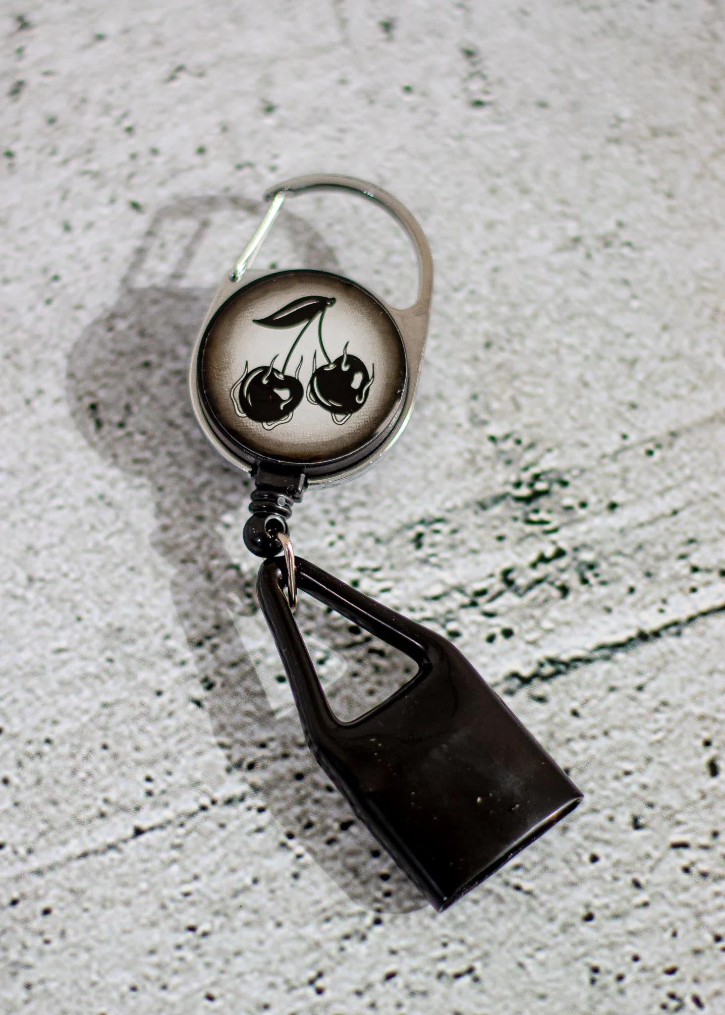 ALT CHERRY LIGHTER LEASH(Alt Cherry Lighter Leash) 4 ALT CHERRY LIGHTER LEASH(Alt Cherry Lighter Leash) - Image 4