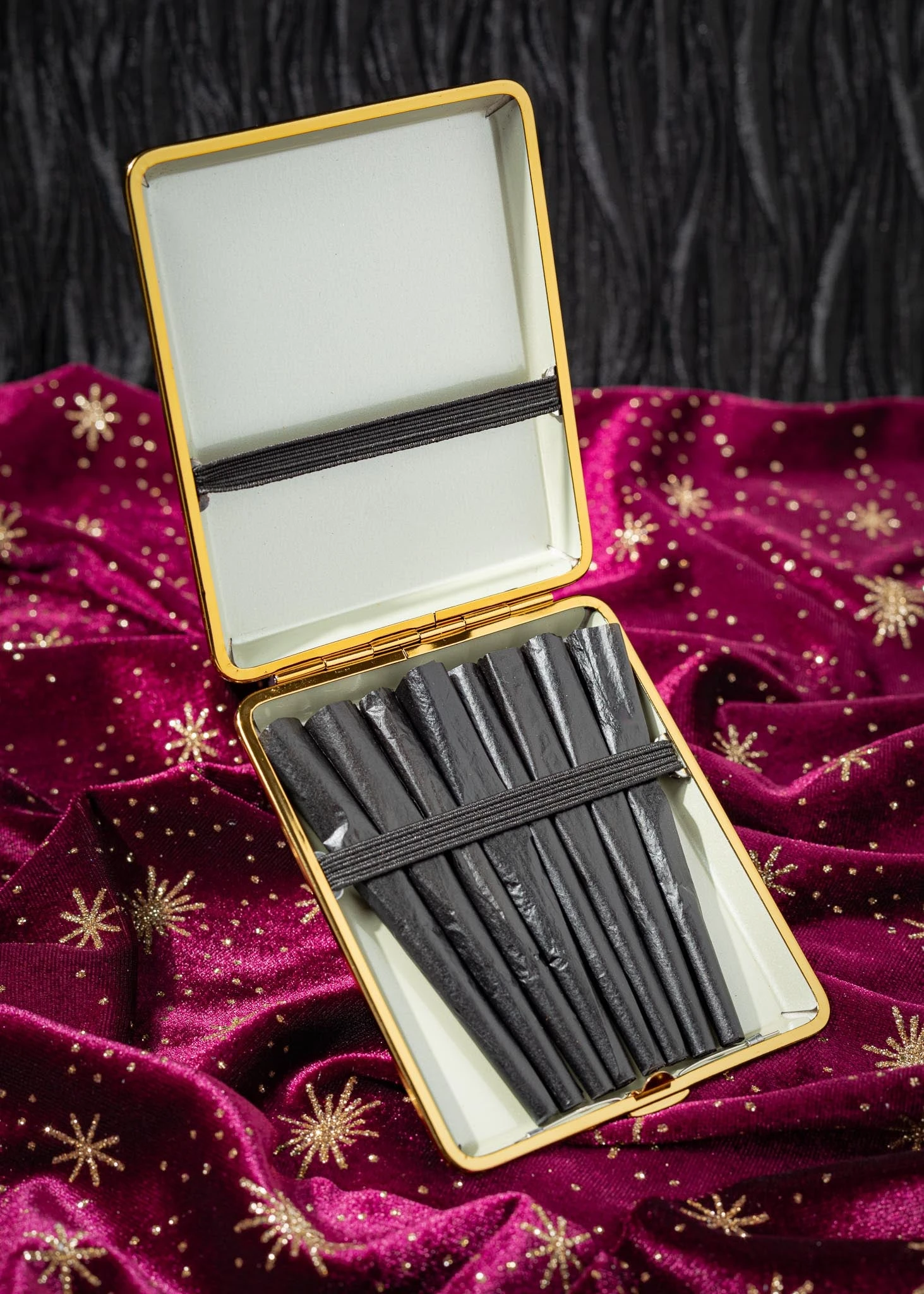 DEVIL'S LETTUCE JOINT CASE(Devils Lettuce Joint Case) 2 DEVIL'S LETTUCE JOINT CASE(Devils Lettuce Joint Case) - Image 2